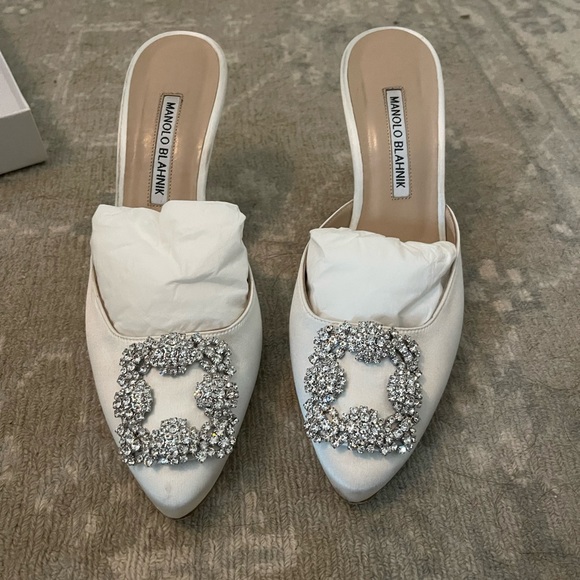 COPY - Manolo Blahnik hangisimu 70 mule - Picture 7 of 9